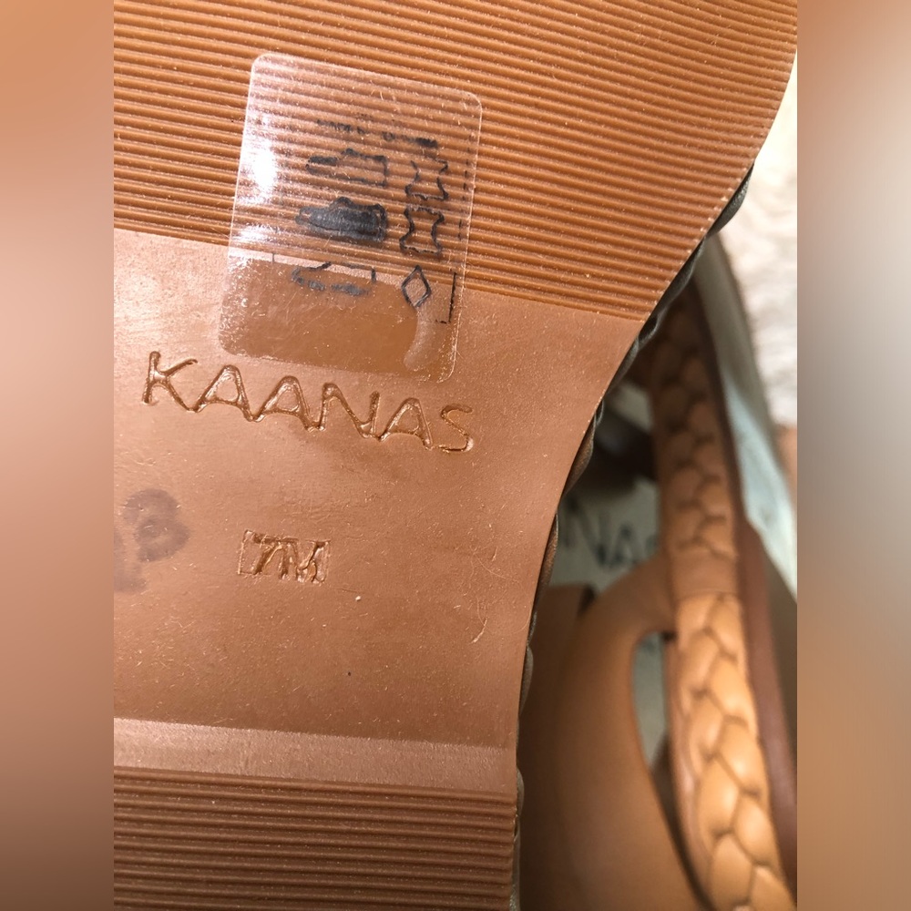 Kaanas Women Sandals Caramel NWT NWB SIZE 7 - Picture 8 of 14